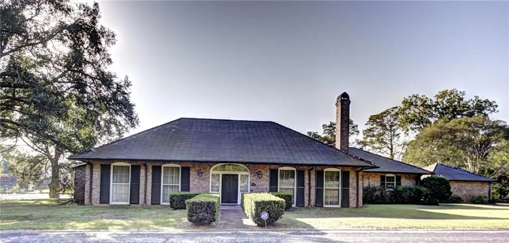 900 Williams Avenue, Natchitoches, LA 71457 - Image #1