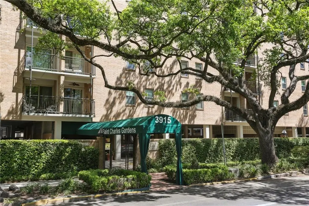 3915 St Charles Avenue #215, New Orleans, LA 70115 - Image #1