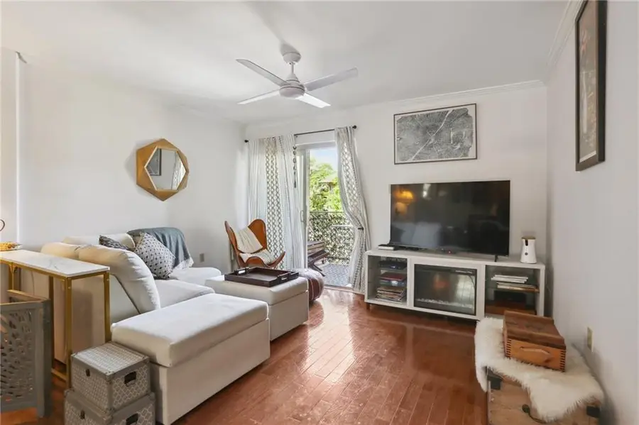 3915 St Charles Avenue #215, New Orleans, LA 70115 - Image #3