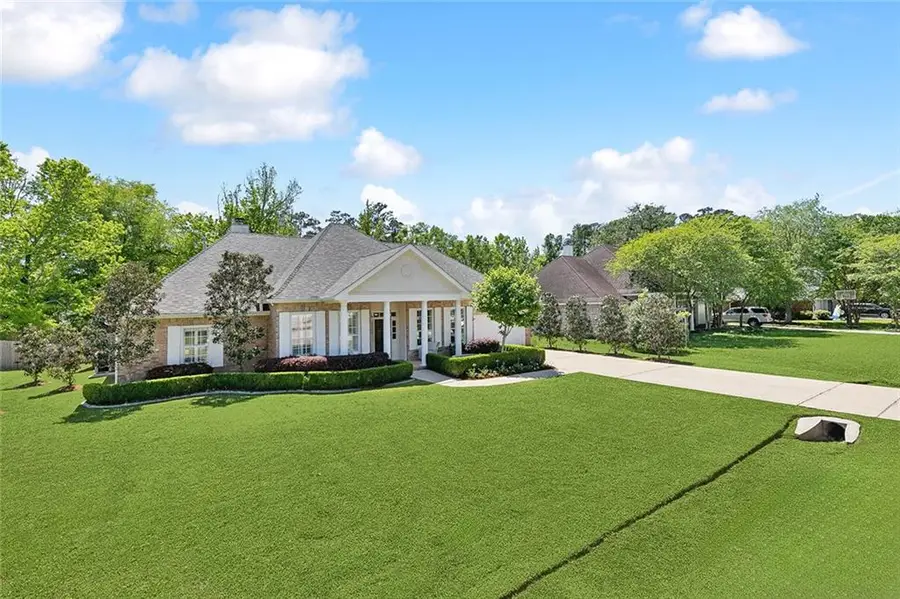 16202 Indian Point Drive, Madisonville, LA 70447 - Image #2
