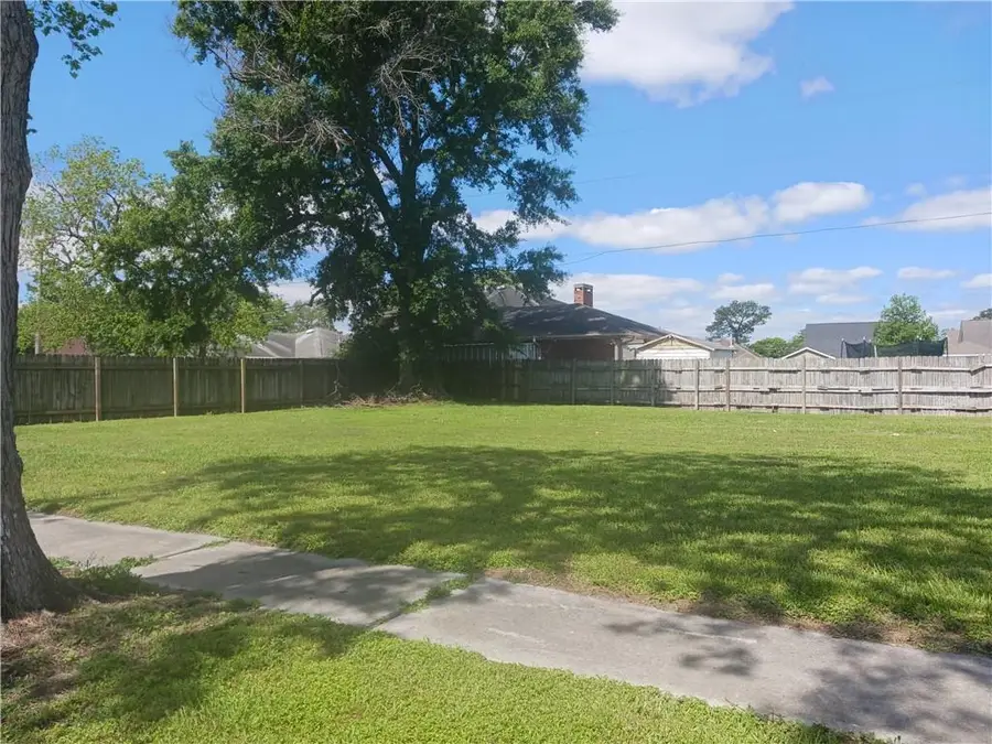 3104 Rosetta Drive, Chalmette, LA 70043 - #2