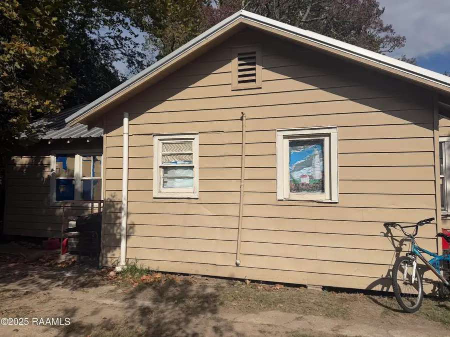811 N 3rd Street, Eunice, LA 70535 - #3