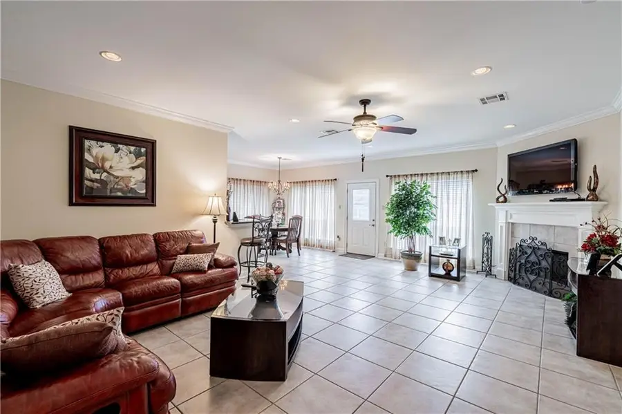 1326 Prentiss Avenue, New Orleans, LA 70122 - Image #3