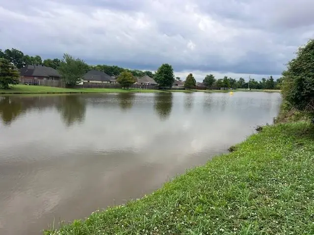 140 West Lakes Boulevard, Alexandria, LA 71303 - Image #2