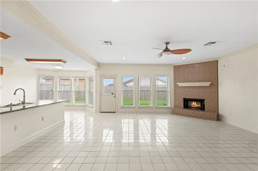 11150 S Idlewood Court, New Orleans, LA 70128 - Image #3