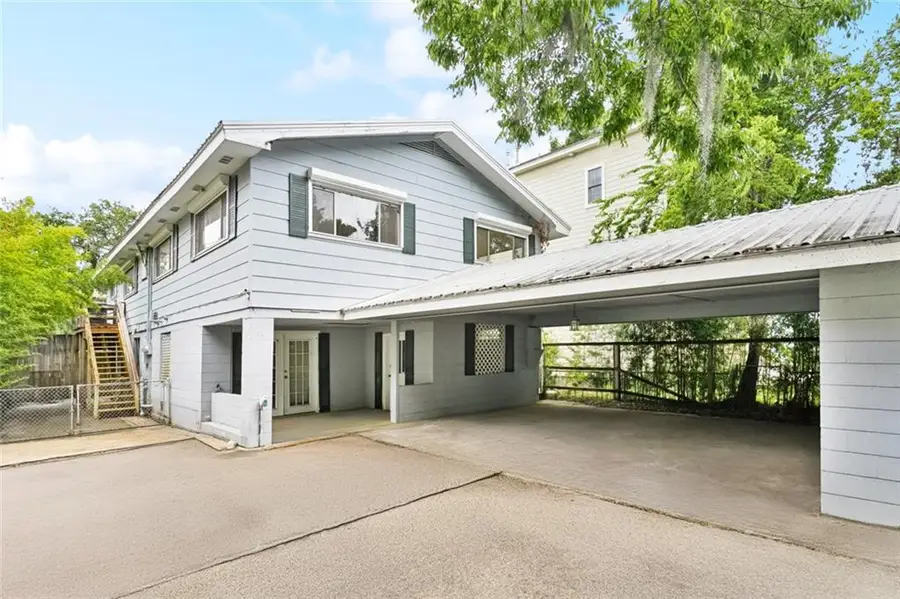 215 Jackson Avenue, Mandeville, LA 70448 - Image #2