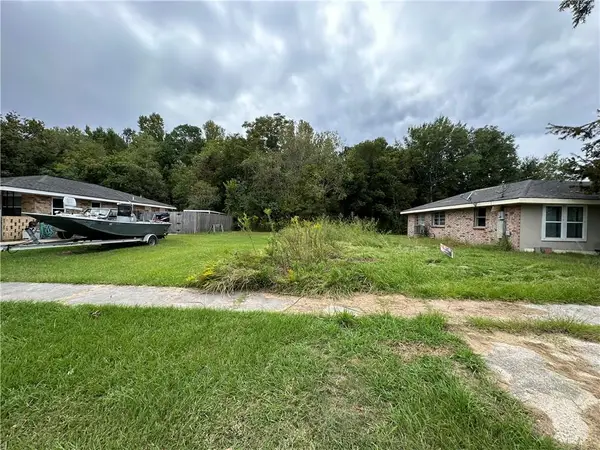 1828 Heights Drive, St Bernard, LA 70085