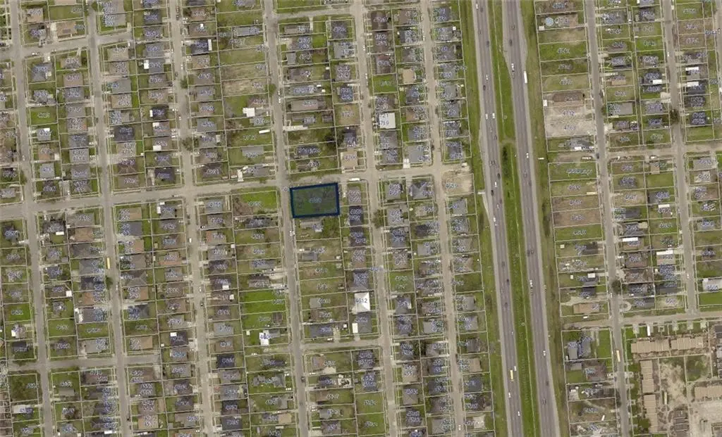 4665 Majestic Oaks Drive, New Orleans, LA 70126 - #1