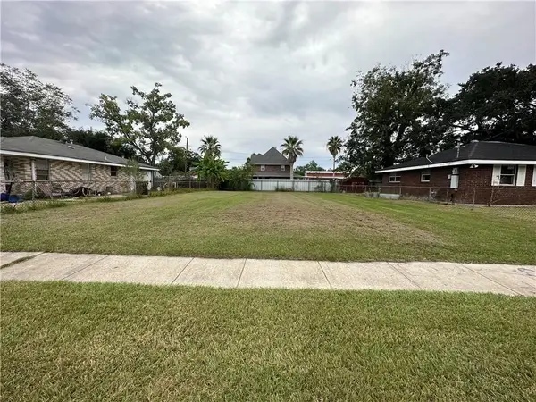 1933 Heights Drive, St Bernard, LA 70085