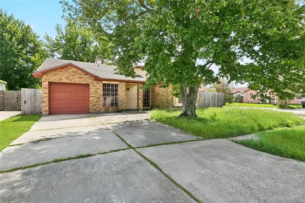 5531 New England Drive, New Orleans, LA 70129 - Image #1