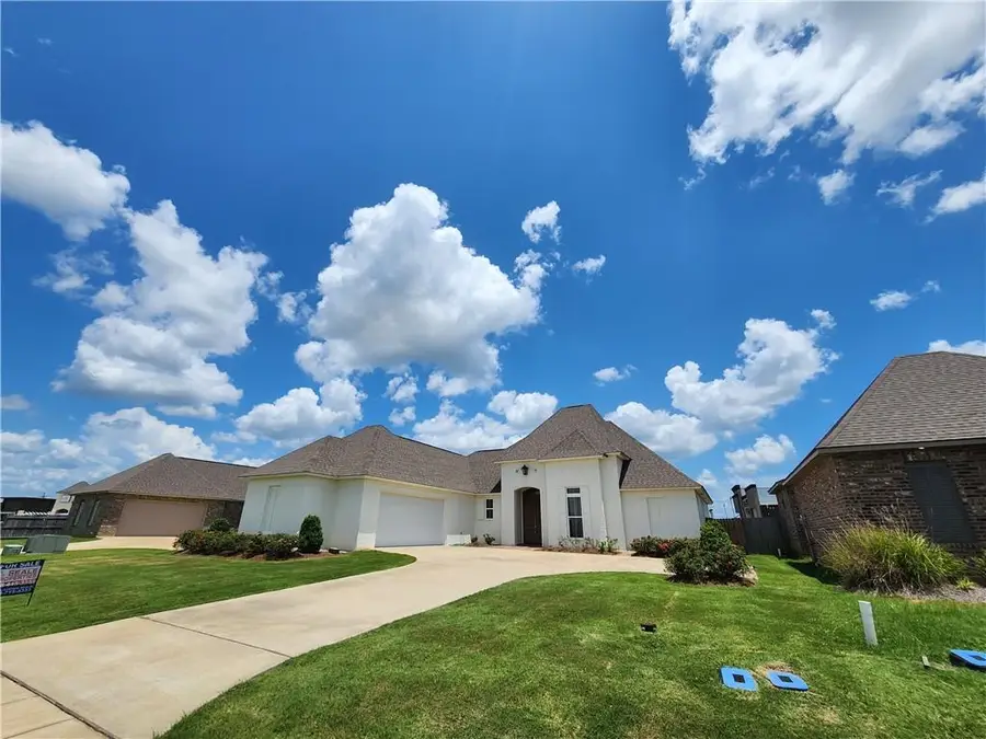 89 Pecanwood Drive, Alexandria, LA 71303 - Image #2