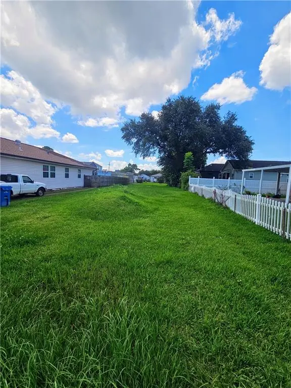 1418 Mandolin Street, New Orleans, LA 70122 - Image #3