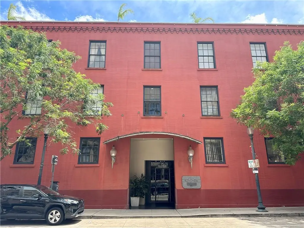 330 Julia Street #205, New Orleans, LA 70130 - Image #1