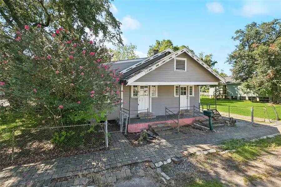 1731 Holly Grove Street, New Orleans, LA 70118 - Image #2