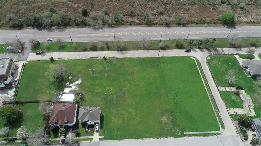 39203 Old Spanish Trail, New Orleans, LA 70129 - Image #2