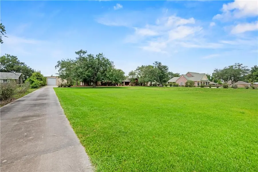 9766 East Park Avenue, Houma, LA 70363 - Image #2