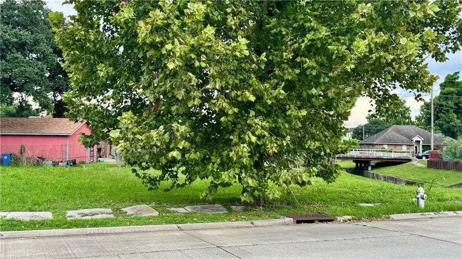 1920 Mardi Gras Boulevard, New Orleans, LA 70114 - Image #2