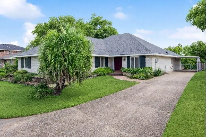 20737 Old Spanish Trail, New Orleans, LA 70129 - Image #1