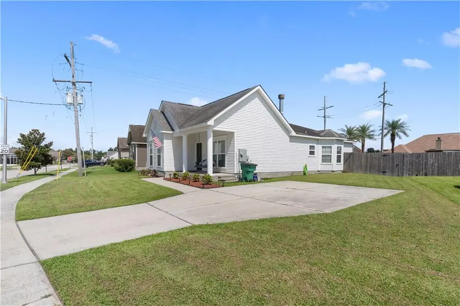 2664 Cedar Creek Street, Marrero, LA 70072 - Image #2