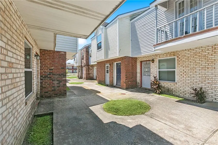 3330 Seine Street, New Orleans, LA 70114 - Image #2