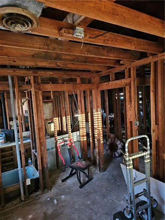 8000 W Laverne Street, New Orleans, LA 70126 - Image #2