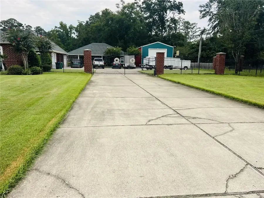 39201 Ashwood Lane, Pearl River, LA 70452 - Image #3