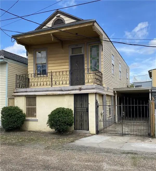 715 Harmony Street, New Orleans, LA 70115