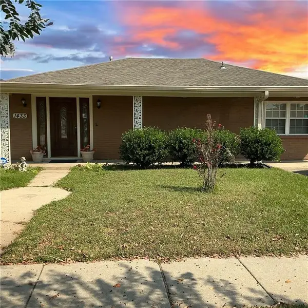 1433 Perrin Drive, Arabi, LA 70032