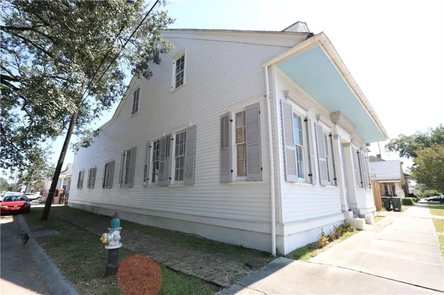 2037 Ursulines Avenue, New Orleans, LA 70116 - Image #3
