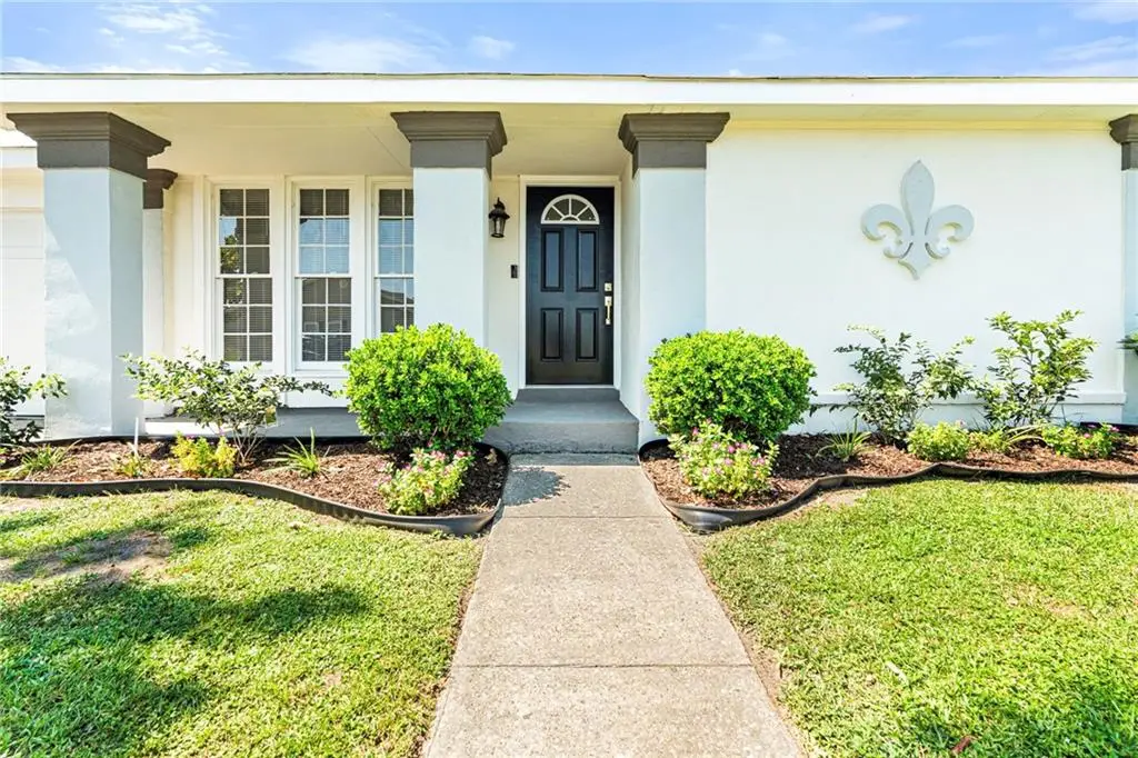 2932 Keith Way Drive, Harvey, LA 70058 - Image #1