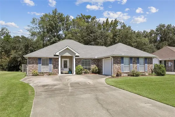20369 Rue Jondolyn Drive, Ponchatoula, LA 70454