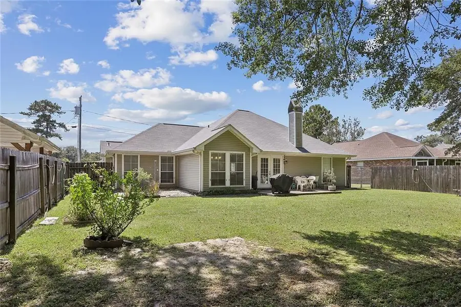 20369 Rue Jondolyn Drive, Ponchatoula, LA 70454 - #2