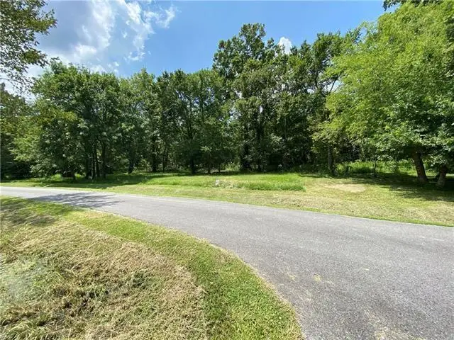 50 Arbor Circle, New Orleans, LA 70131 - Image #2