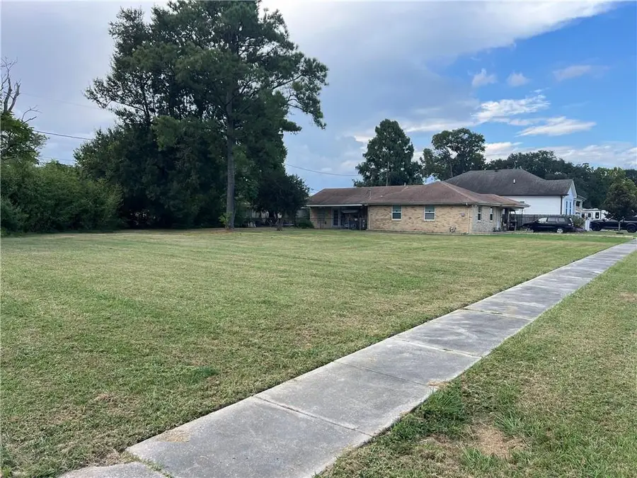 70 Patterson Drive, Chalmette, LA 70043 - #3