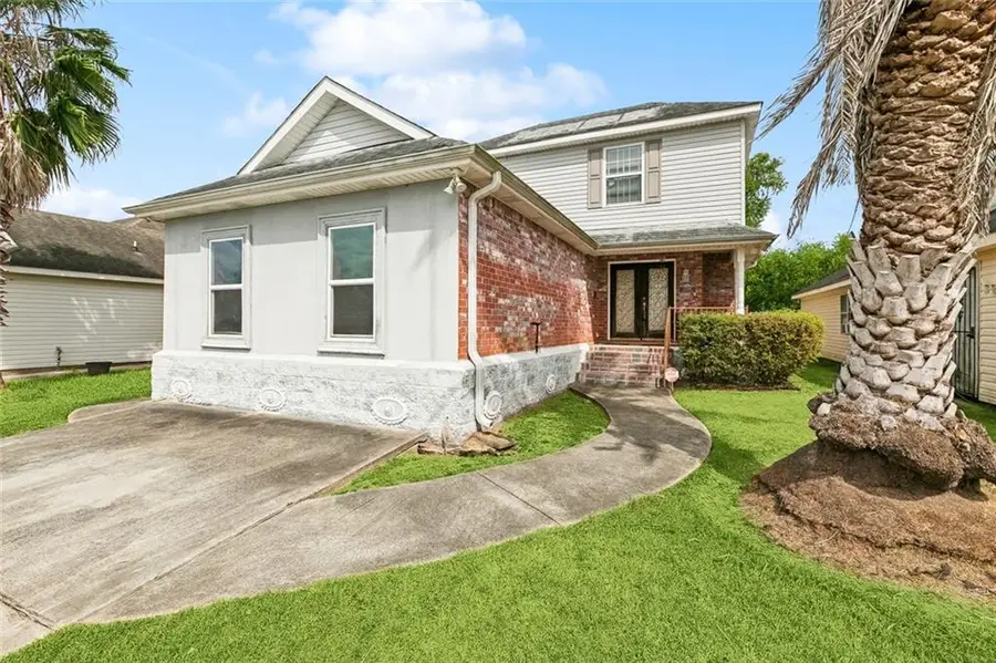 13700 N Cavelier Drive, New Orleans, LA 70129 - Image #2