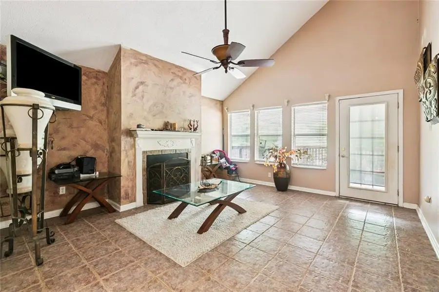 13700 N Cavelier Drive, New Orleans, LA 70129 - Image #3