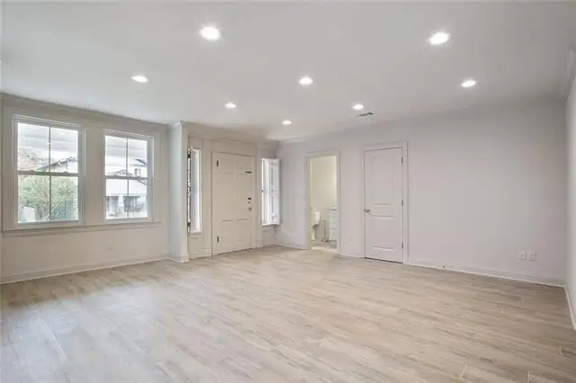 8220 22 Zimple Street, New Orleans, LA 70118 - Image #2