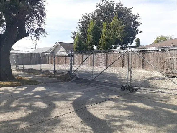 554 1st Avenue, Harvey, LA 70058