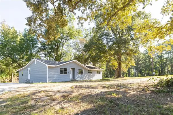 265 Washboard Avenue, Ball, LA 71405