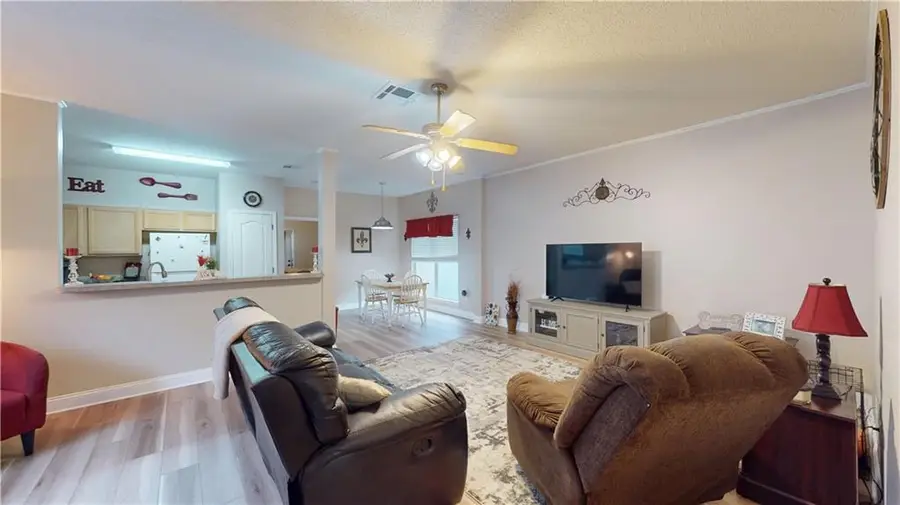 1133 Avenue C Avenue, Westwego, LA 70094 - Image #2