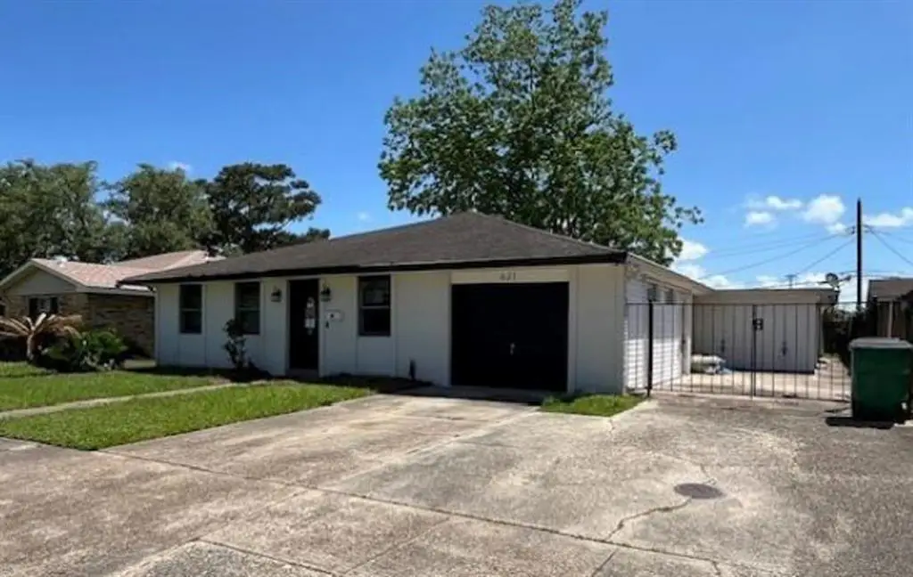 621 Fairlawn Drive, Terrytown, LA 70056 - Image #1