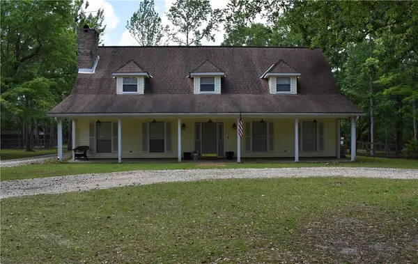 118 Heatherstone Lane, Covington, LA 70433