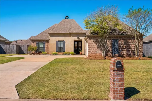 5834 Hannah Drive, Alexandria, LA 71303