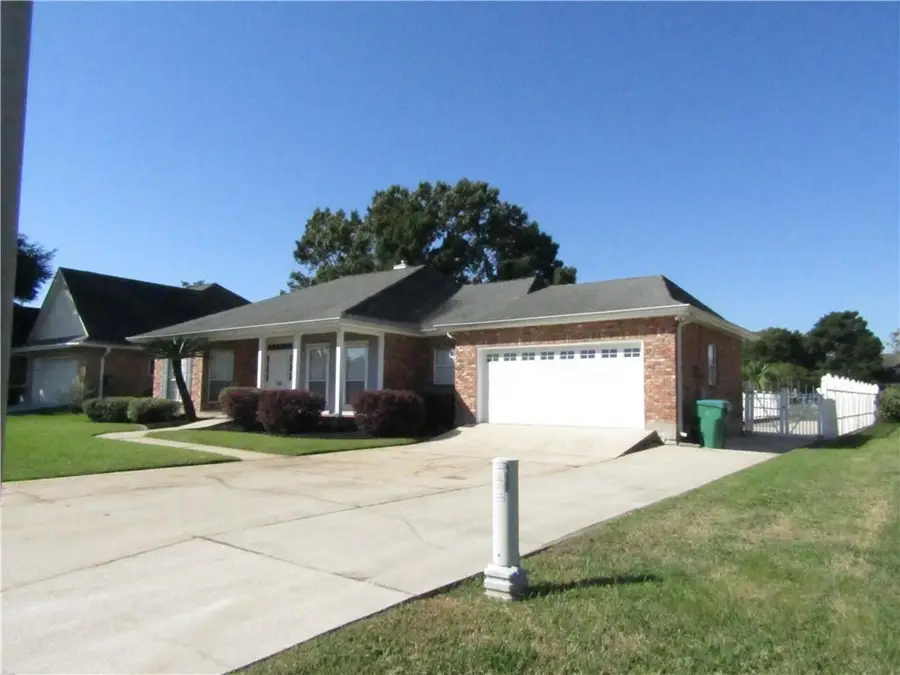 3528 Lake Lynn Drive, Gretna, LA 70056 - Image #2