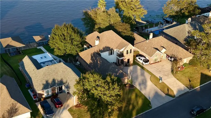 12252 River Highlands Drive, Saint Amant, LA 70774 - Image #2