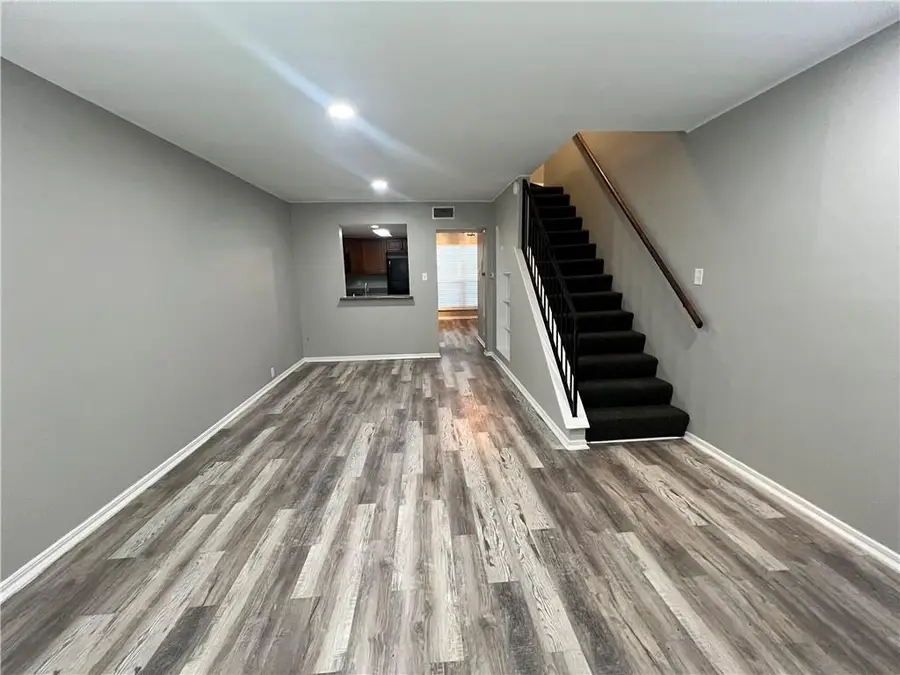 3320 N Arnoult Road #220, Metairie, LA 70002 - Image #2