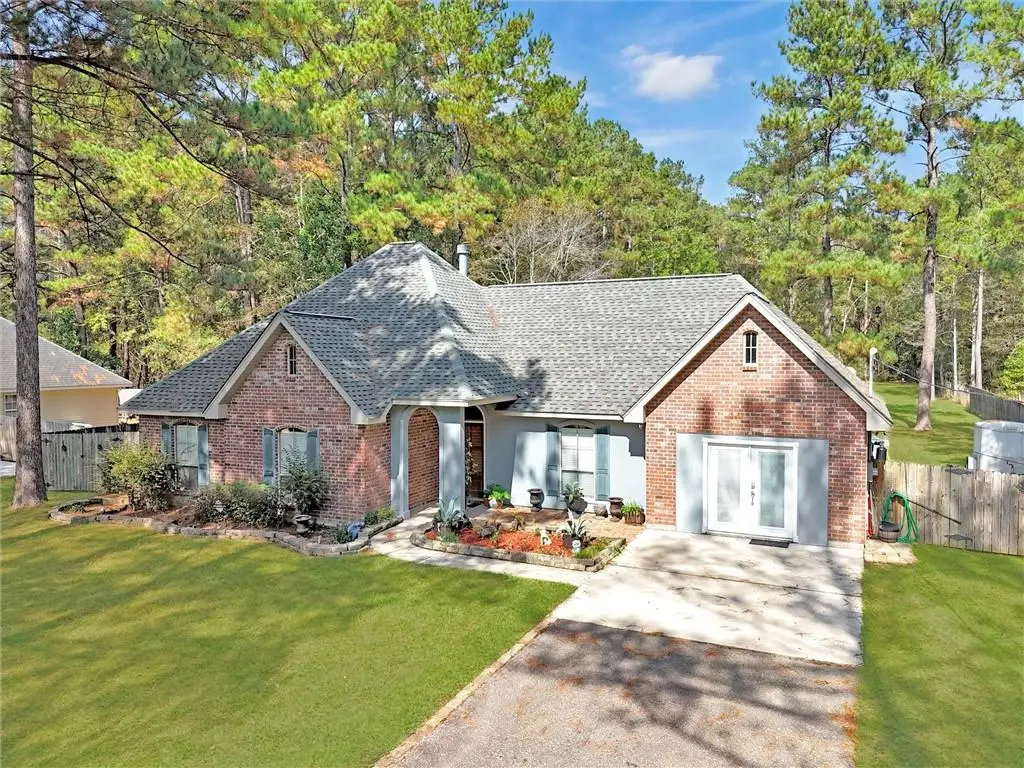 12449 Gayle Road, Covington, LA 70433 - Image #1