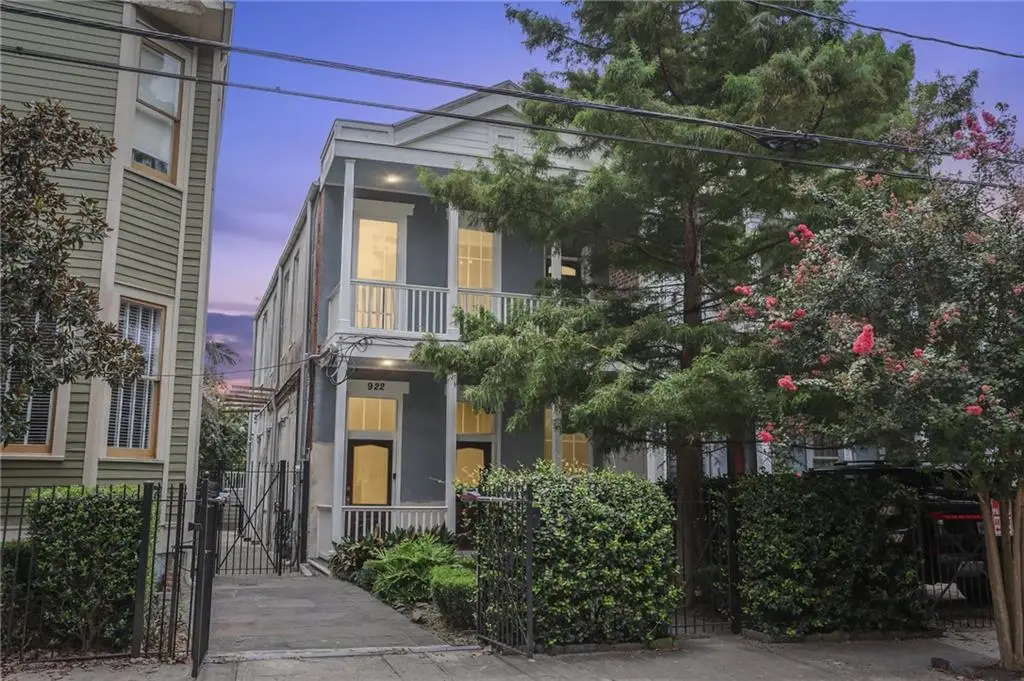 922 24 Melpomene Street, New Orleans, LA 70130 - Image #1