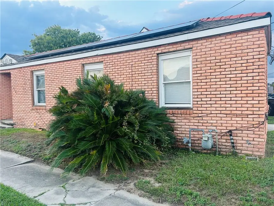 2621 Filmore Avenue, New Orleans, LA 70122 - Image #2