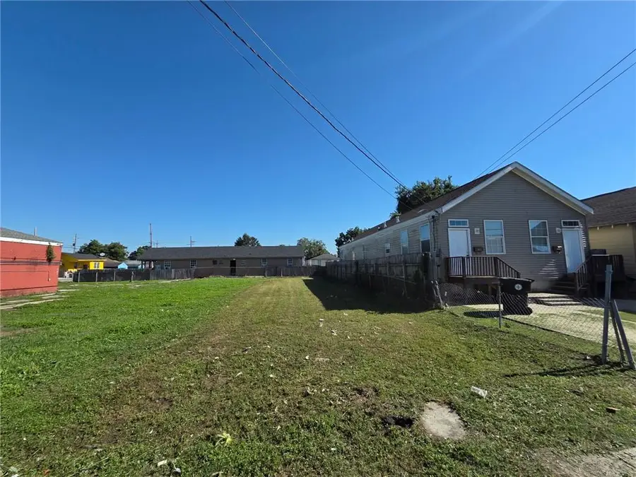 8827 Olive Street, New Orleans, LA 70118 - Image #2